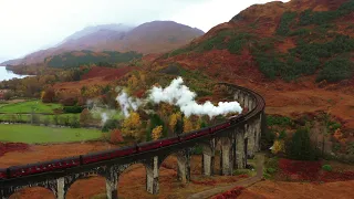 Hogwarts express - Glenfinnan viaduct - Scotland (in 4K)