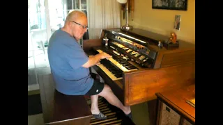 Mike Reed plays "These foolish Things remind me of You" on his Hammond Organ