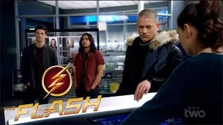 Leonard Snart & Siren-X Travel To Earth-1 With Barry – The Flash 4x19