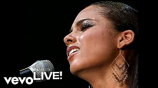 Alicia Keys - Fallin' (AOL Live, Dec 2003)