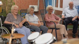 singen und tanzen gegen demenz  musik weckt erinnerungen 1080p1 1