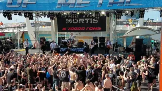 Saltatio Mortis - live @ Pool Deck 70000tons of Metal Cruise 2017 (crowd surfing!!)