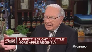 Buffett: Apple makes its products indispensable
