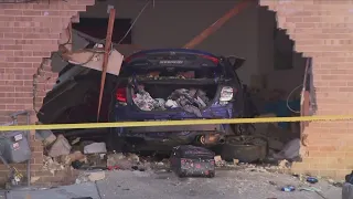 Car crashes into Northeast DC childcare center