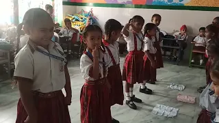 Activity for small Kids of Lkg and Ukg Morning Classroom Energizer activity Kids will love it.