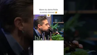 Wenn du deine Rolle zu ernst nimmst (Max Giermann als Roche Gonzales)