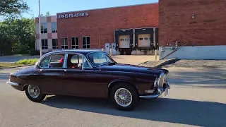 1967 Jaguar 420 acceleration sound