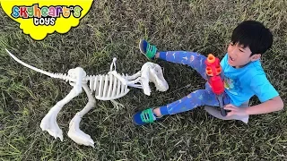 TREX SKELETON comes alive! Skyheart dinosaurs for kids toys action battle