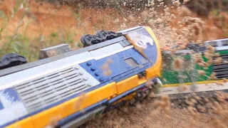 Collapse Crash  LEGO Trains -  Super Slow Motion (reverse)