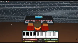 Le Plage - Les Retrouvailles by: Yann Tiersen on a ROBLOX piano. [Easy]