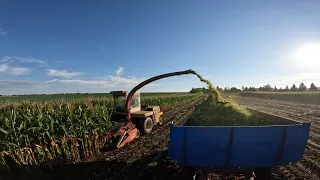 14 - Siláže 2023 - Zetor 7245 - Toron