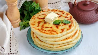 🥞 Лепёшки с сыром и зеленью на сковороде — видео рецепт. Как приготовить лепешки на кефире с сыром?