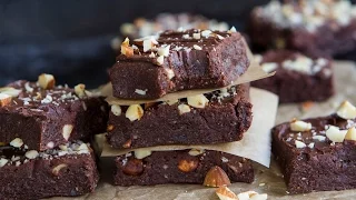 Healthy No-Bake BROWNIES (Vegan, Gluten Free) - Hot Chocolate Hits