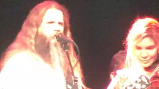 Jamey Johnson smoking "when you say nothing at all"