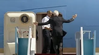 President Obama: "C'mon Bill, let's go"