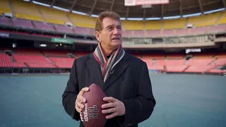 Joe Thiesmann recounts infamous NFL play that broke his leg at RFK Stadium in 1985