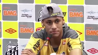 Neymar se irrita por responder várias vezes a mesma pergunta