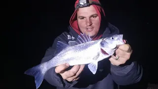 Beach fishing UK 2021 - sea fishing with the lads