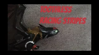 Игрушка Беззубик в гоночной раскраске|toy toothless racing stripes