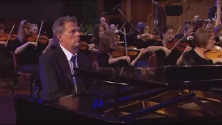 David Foster Discusses "The Prayer" - Mormon Tabernacle Choir & Friends