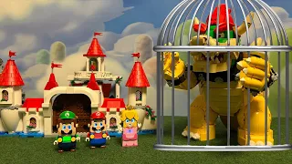 Can Bowser break out and defeat LEGO Mario, Luigi and Peach? LEGO vs Gameplay