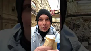 TWO THINGS Everybody Can Afford in Moscow’s GUM