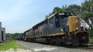 CA-11 in Thorofare with CSXT 1707 - 7/27/23