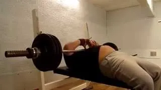 Андрей Гальцов жим лежа 125 кг на 61 раз / Andrey Galtsov Benchpressing 125kg x 61