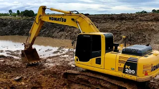 komatsu pc200-8 เก็บงานก้นบ่อ|excavator komatsu