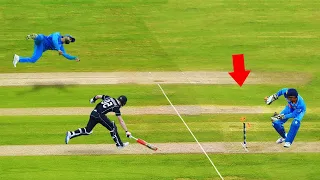 10 Amazing Direct Hits In Cricket Ever 🔥