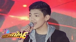 It's Showtime: Darren Espanto sings 'Joy to the World'