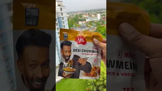 Yu Instant Desi Chowmein Review#food #monsoon #streetfood #youtubeshorts #chowmein #chinese #noodles