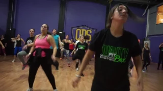 ZUMBA CLASS BY PAOLA GRANADA Thalia ft Maluma Desde Esa Noche Remix Dj Mauricio Lopez