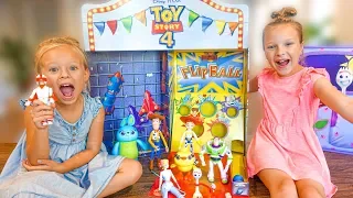 TOY STORY 4 SURPRISE MYSTERY BOX!