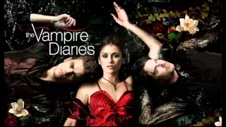 Vampire Diaries 3x01 Martin Solveig & Dragonette - Hello