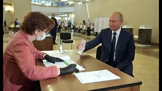 Путін порушив карантин під час голосування за "обнулення" свого президентства