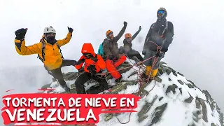 CLIMBING THE LAST GLACIER IN VENEZUELA ❄️ I HUMBOLDT PEAK 🏔️ I Dos Locos De Viaje.