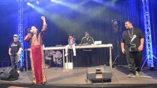 Shadia Mansour - Kollon 3endon Dababaat live (Pilsen, Czech republic)