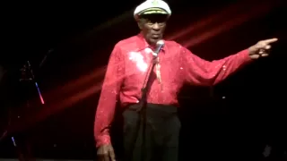 Chuck Berry Collapse at Winter Dance (duck walk)