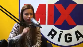 MIX TV: Юлия Савичева на MIX FM 102,7