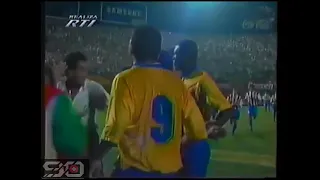 Paraguay Vs Colombia 1997 Pelea Tino Asprilla y Chilavert