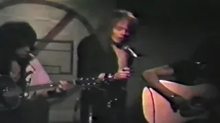 Guns n' roses - Don't cry (Unplugged at The Central Hollywood 1986)