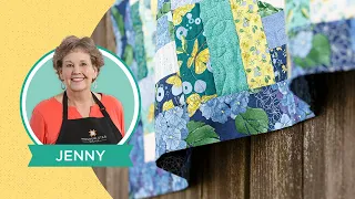 Make a Self Binding Quilt with Jenny Doan of Missouri Star (Video Tutorial)