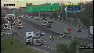 Crash causing traffic jam on I-95 at 8th Street