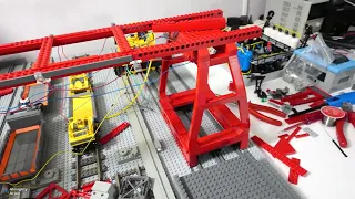 Automated container terminal E39 New red crane design part 1