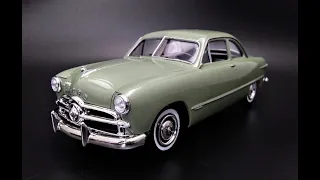 1949 Ford Coupe Flathead V8 1/25 Scale Model Kit Review How To Assemble Paint Dashboard Engine Trim