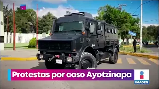 Normalistas de Ayotzinapa protestan en el Campo Militar N° 1  | Noticias con Yuriria Sierra