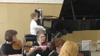 Bach, Concerto For Piano & Orchestra No. 5 in F-minor: Final (Kutuzov F.)