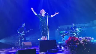 Anneke van Giersbergen - Running Up That Hill - Tivoli Vredenburg