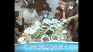 EN CHINA ENTRENAN A LOS NIÑOS SIN PIEDAD